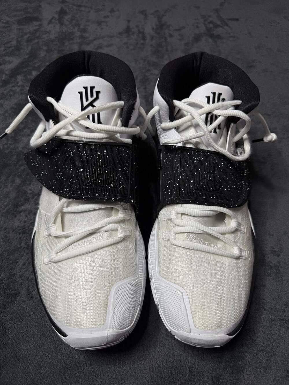 Nike Kyrie 6 Size 13 White Black Basketball Shoes